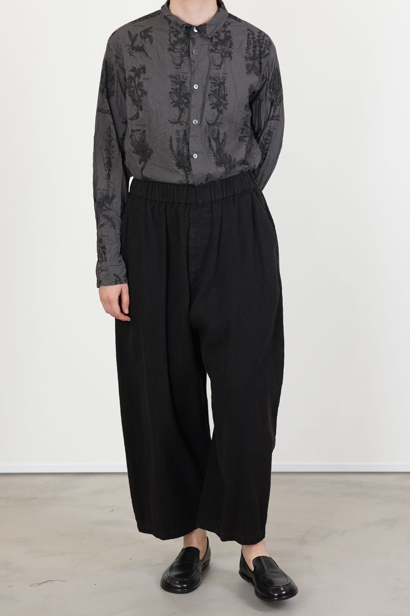 relaxed pants black