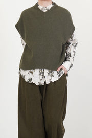 sleeveless vest wool cashmere khaki