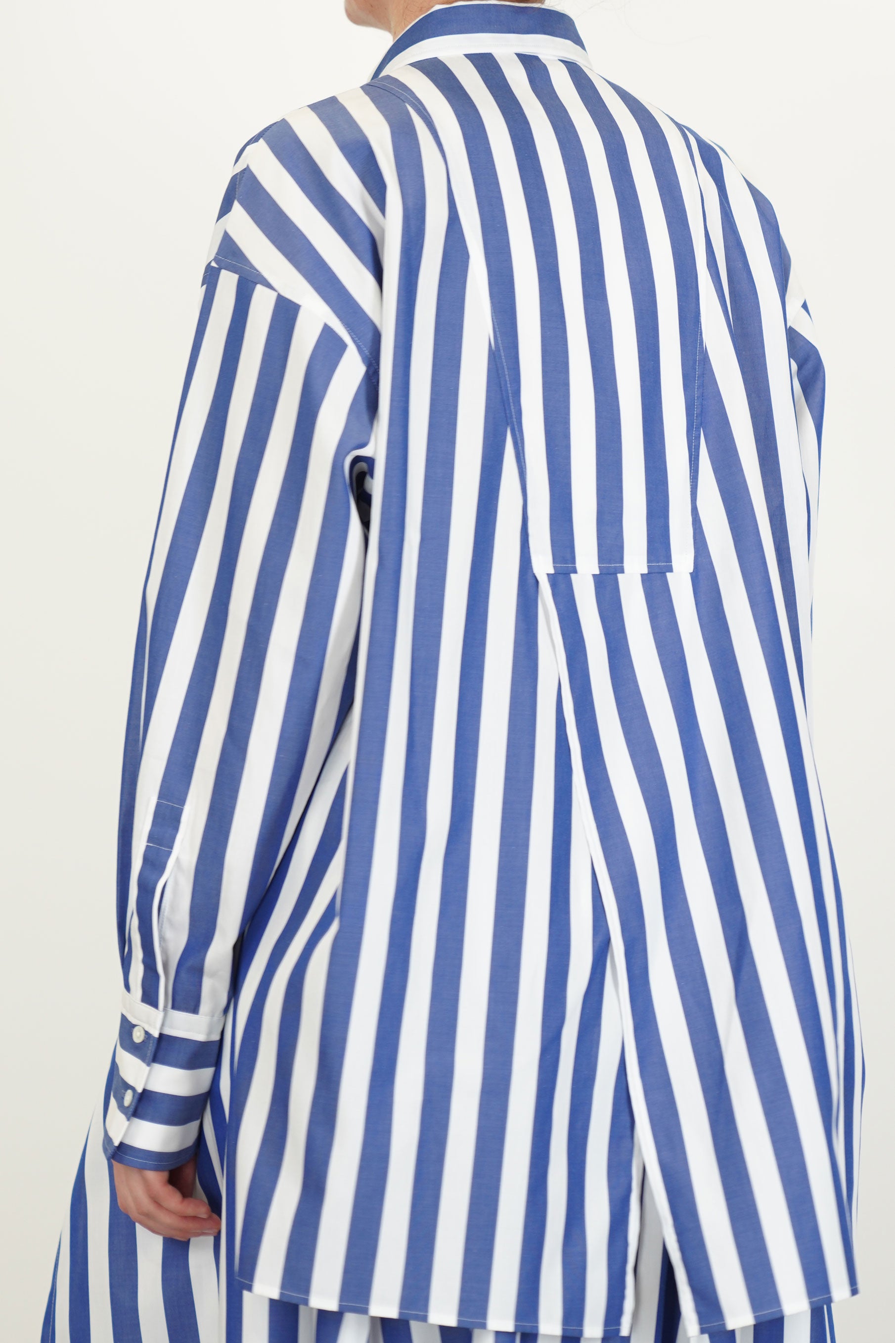 typewriter big shirt blue stripes