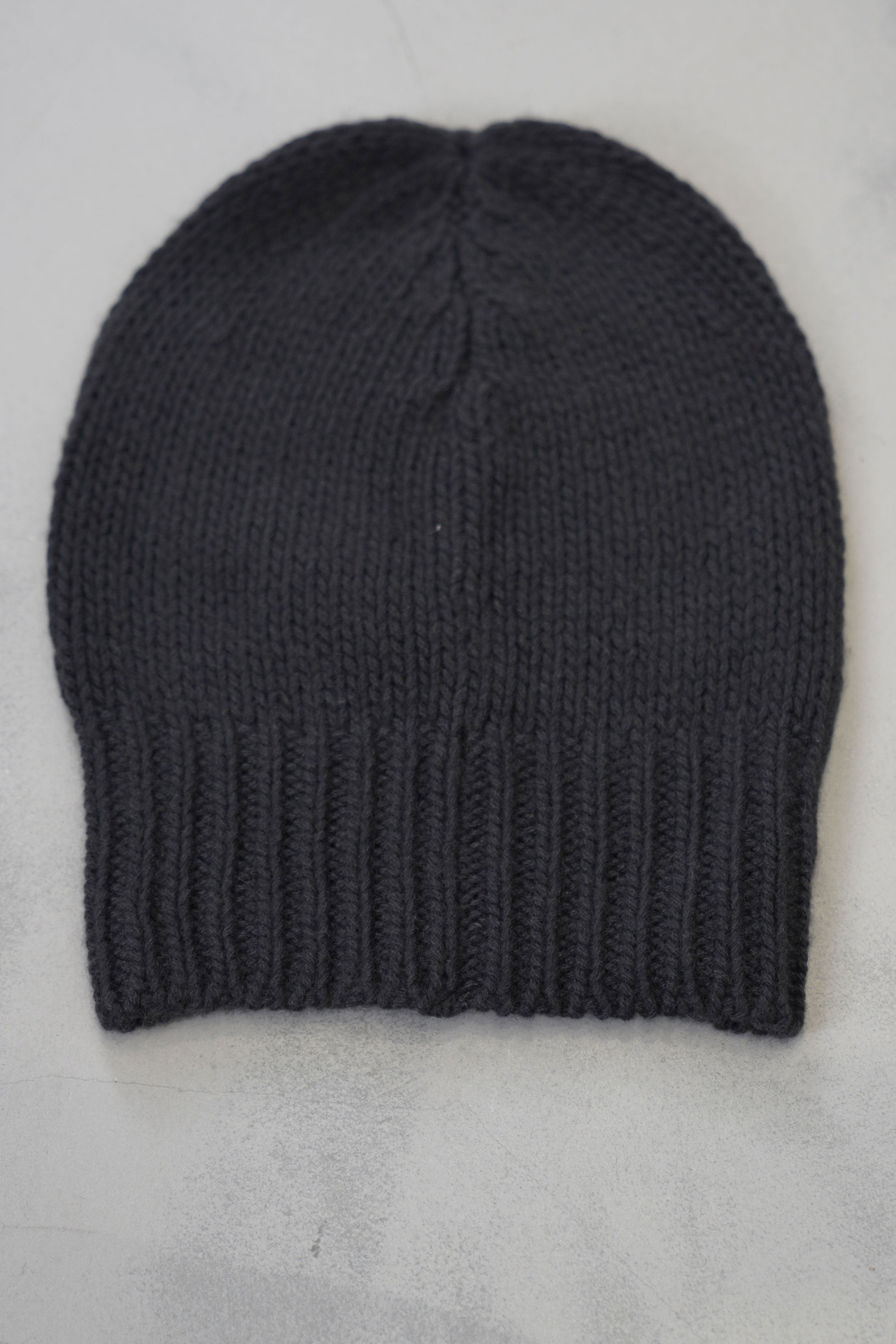 cashmere beanie coal