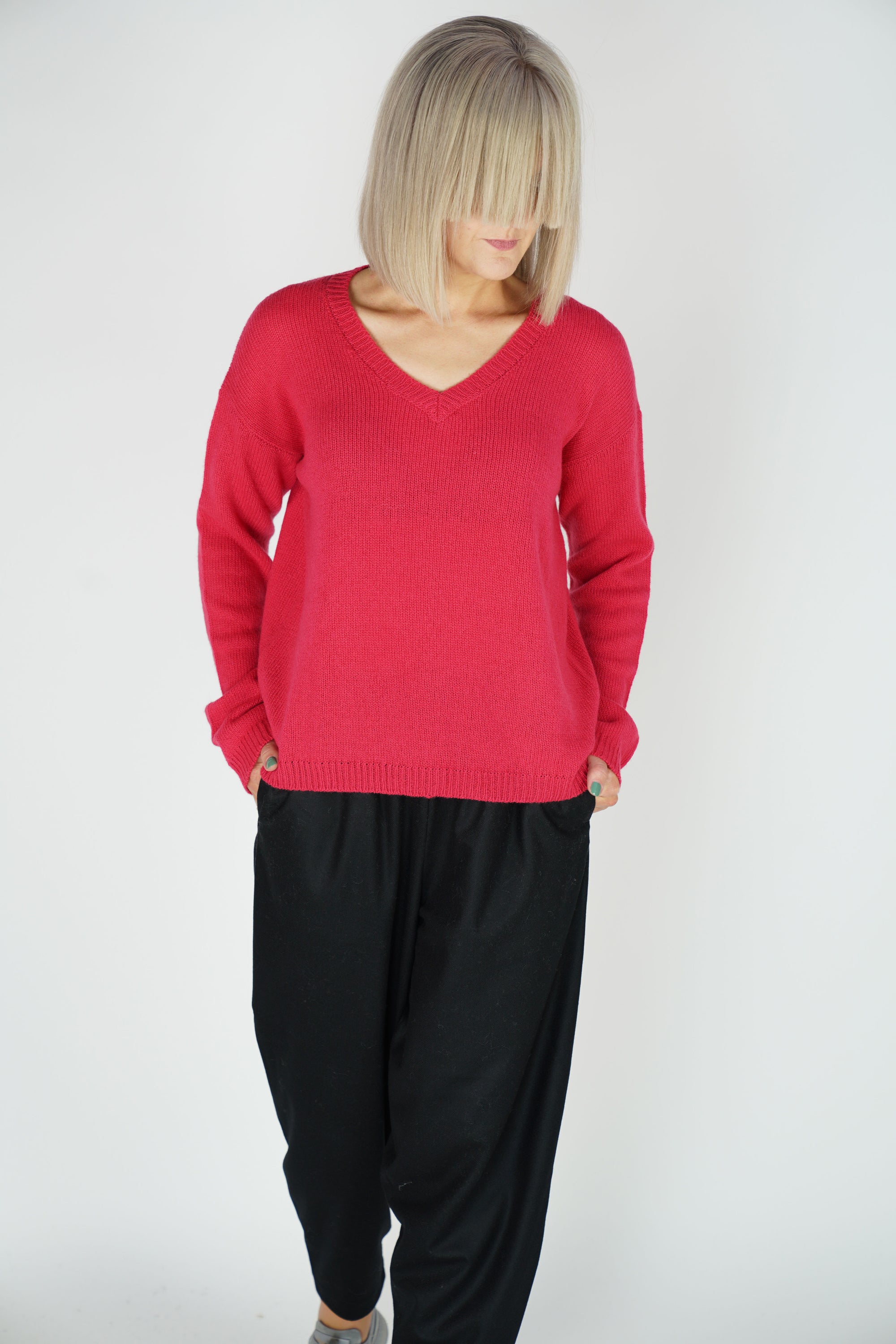 cashmere v-neck sweater kiss
