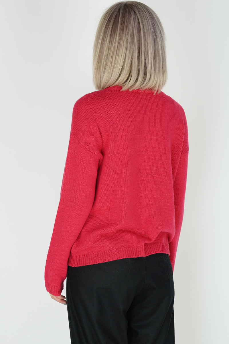 cashmere v-neck sweater kiss