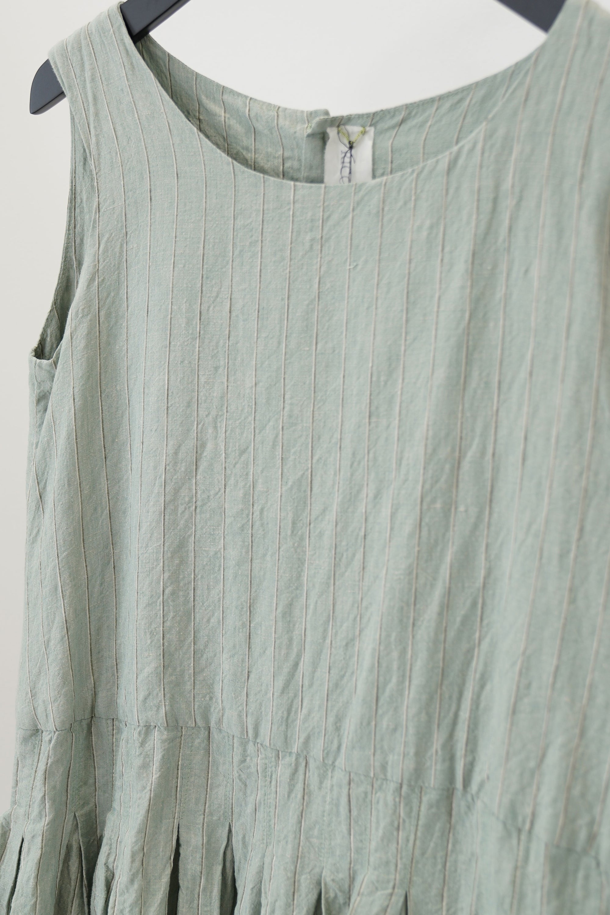 dress t coco green linen stripes