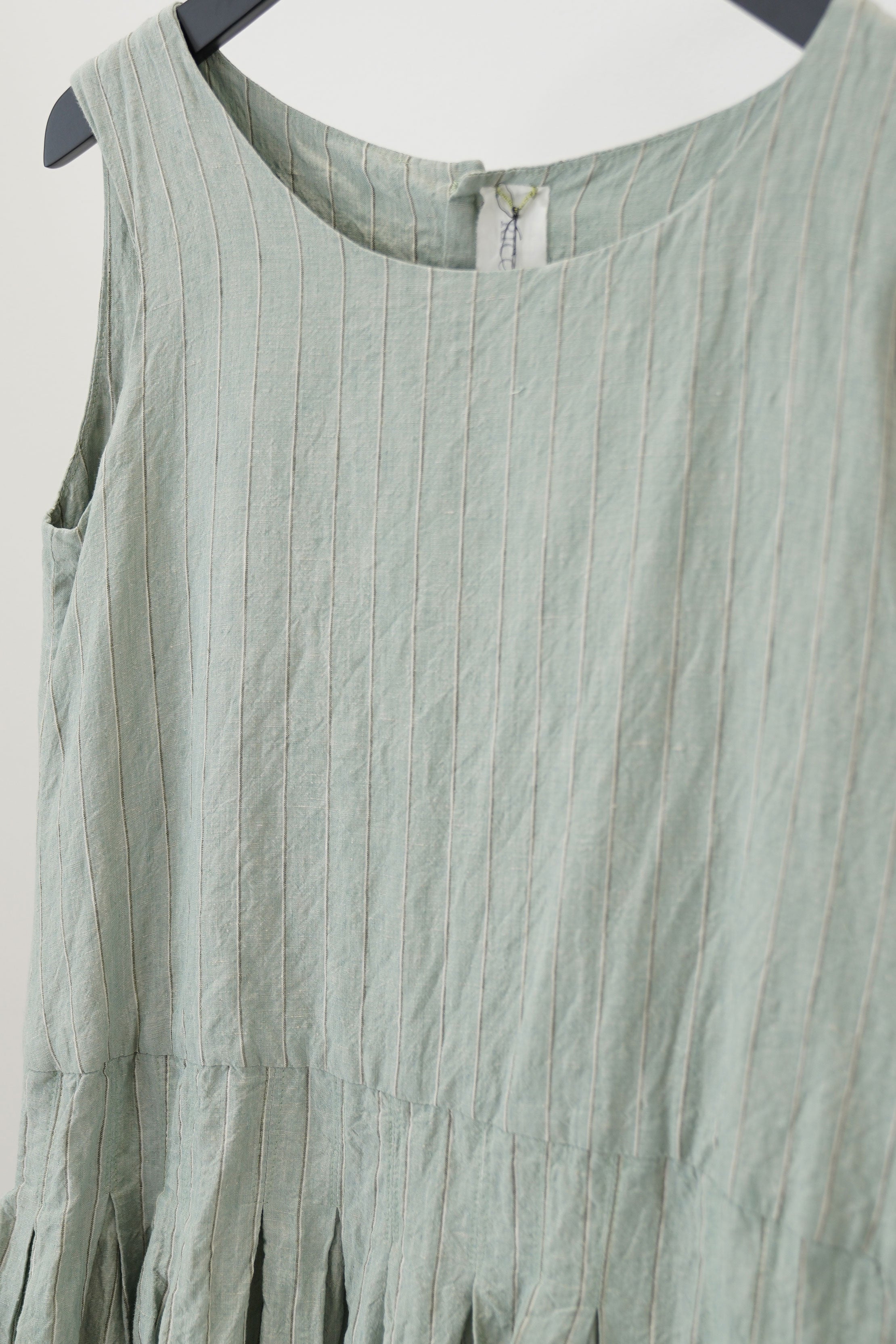 dress t coco green linen stripes