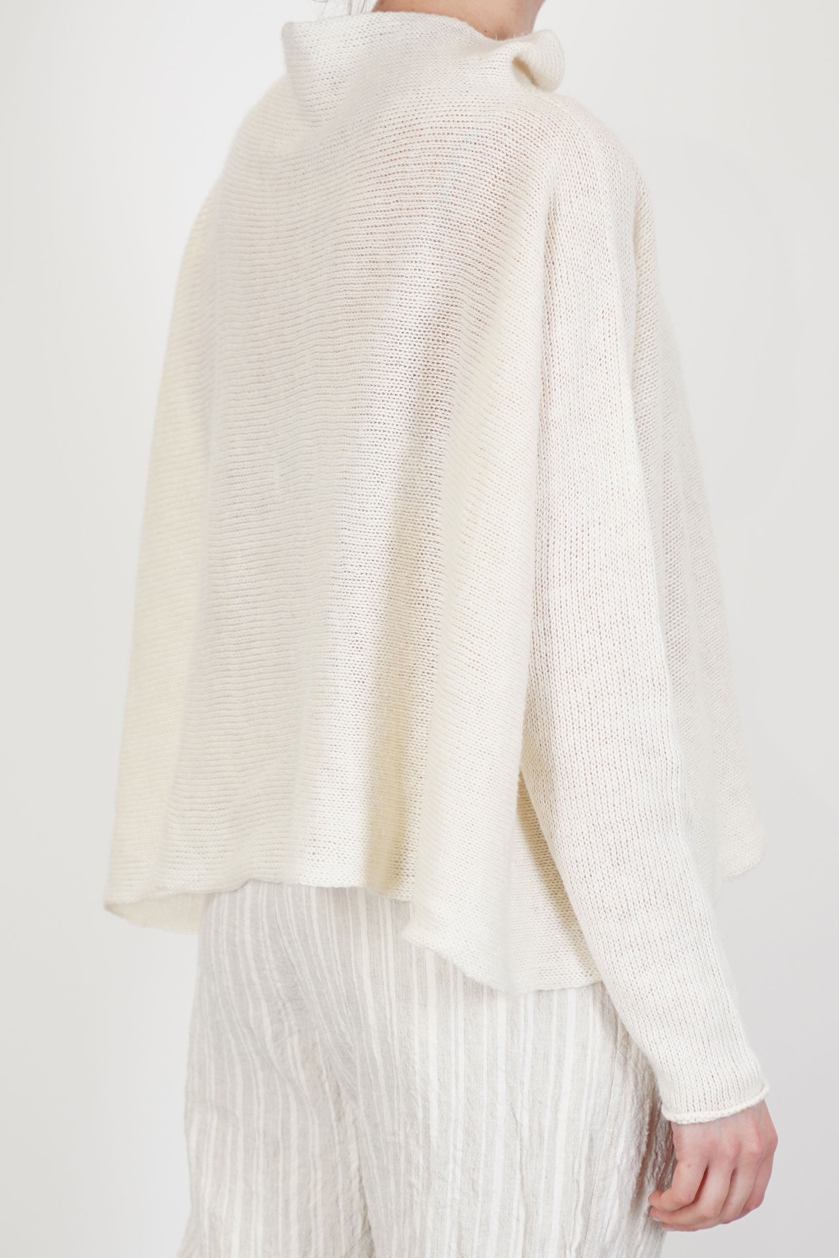 hazel linen knit white