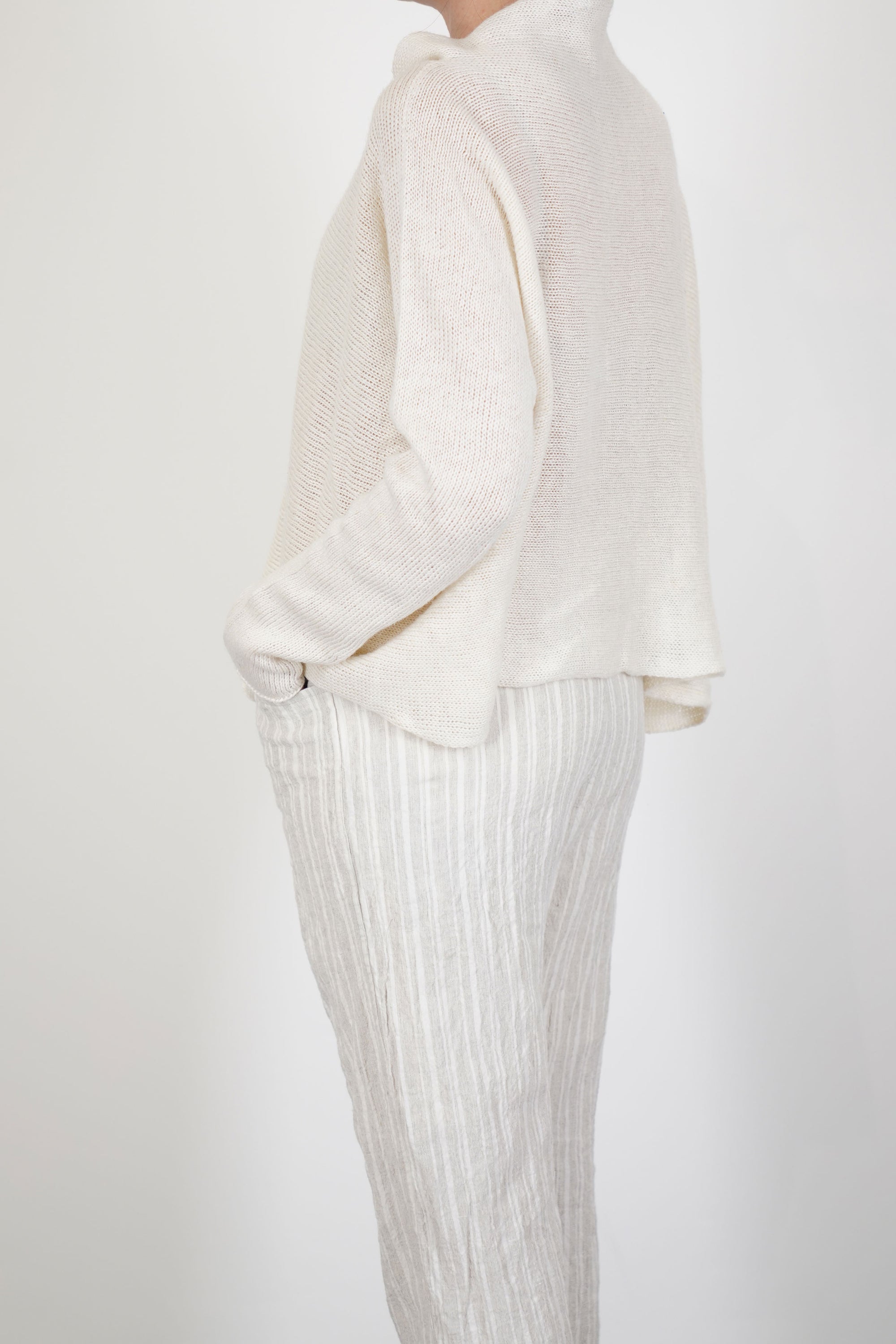 hazel linen knit white