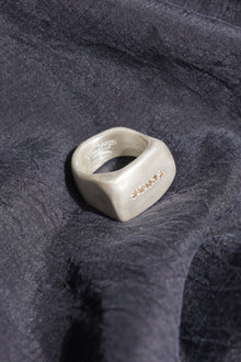lulu ring silver cognac diamonds