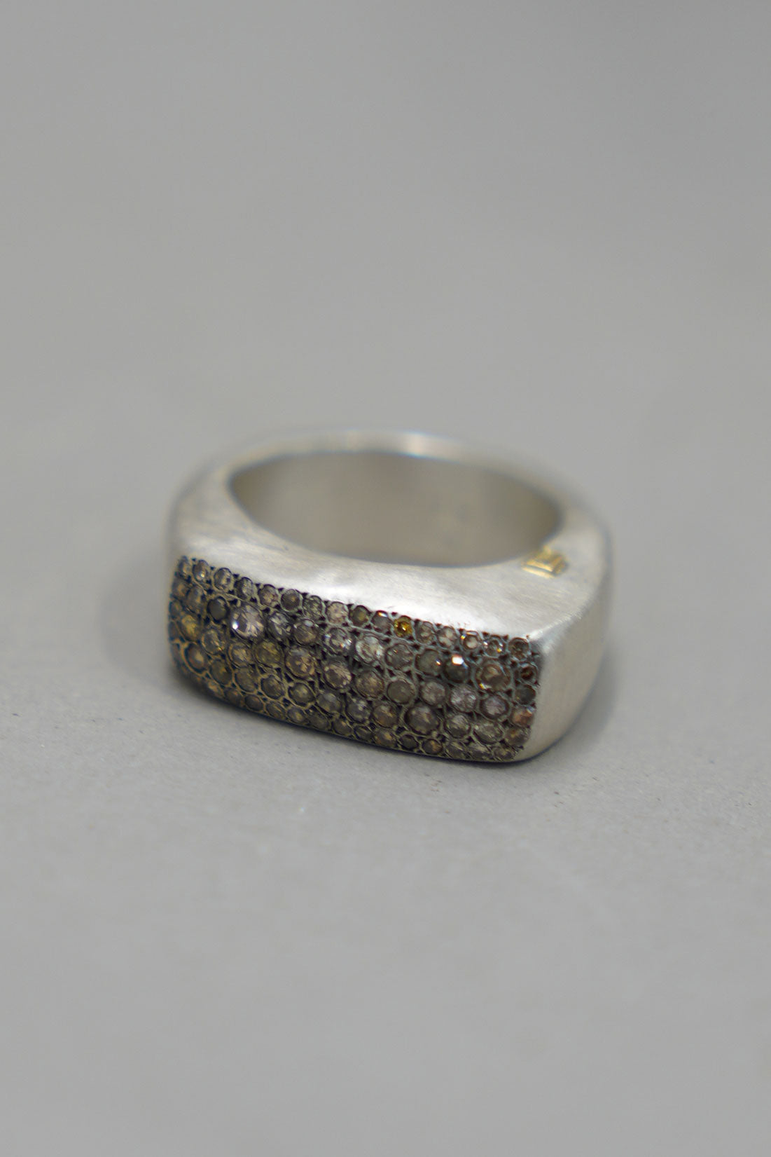 tumi ring silver cognac diamonds