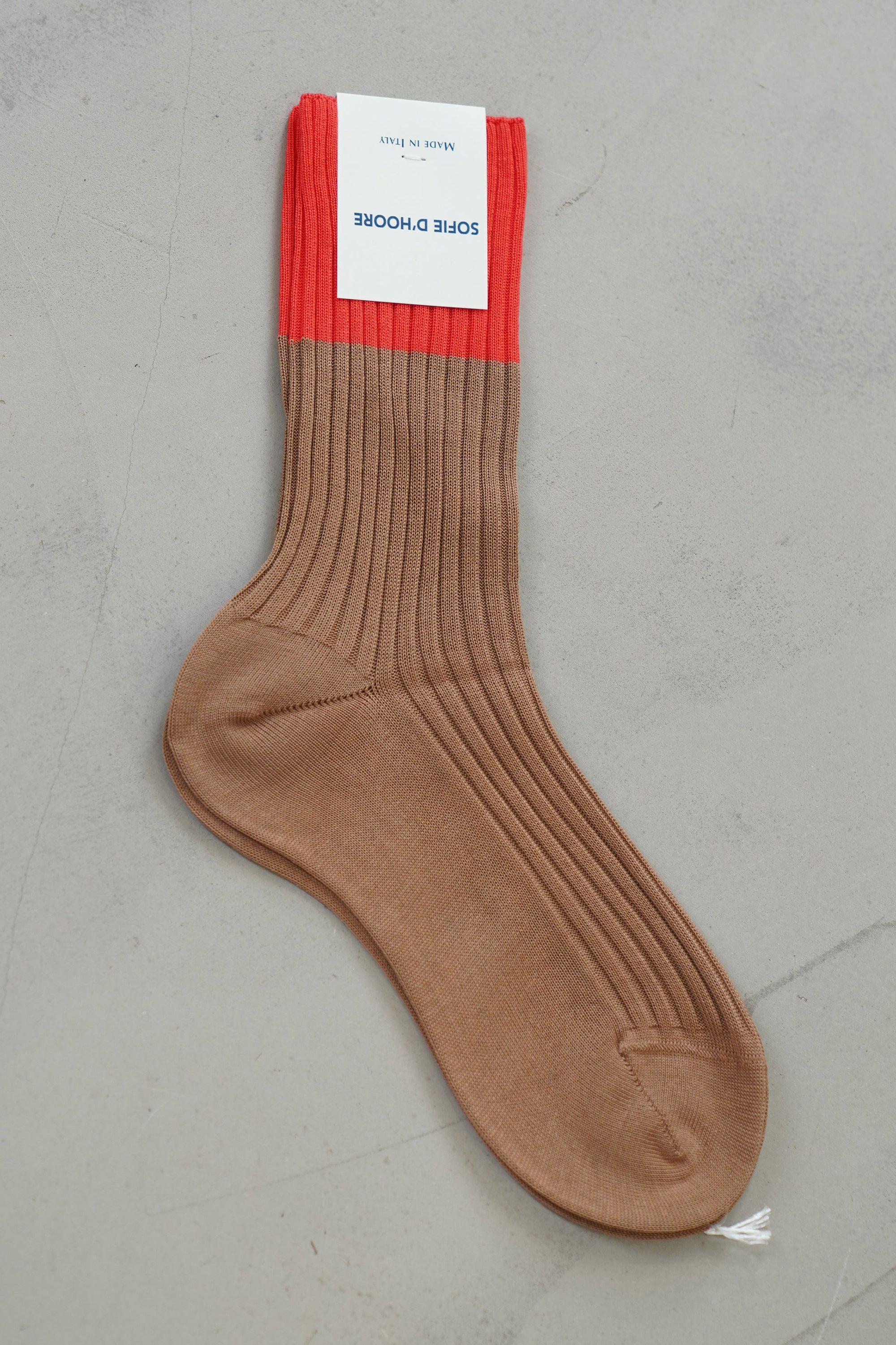 four bi-colored ribbed crew socks camel