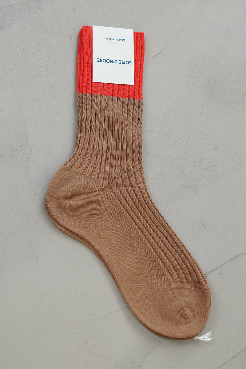 four bi-colored ribbed crew socks camel