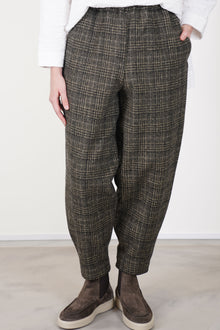 acrobat trousers wool cardamom