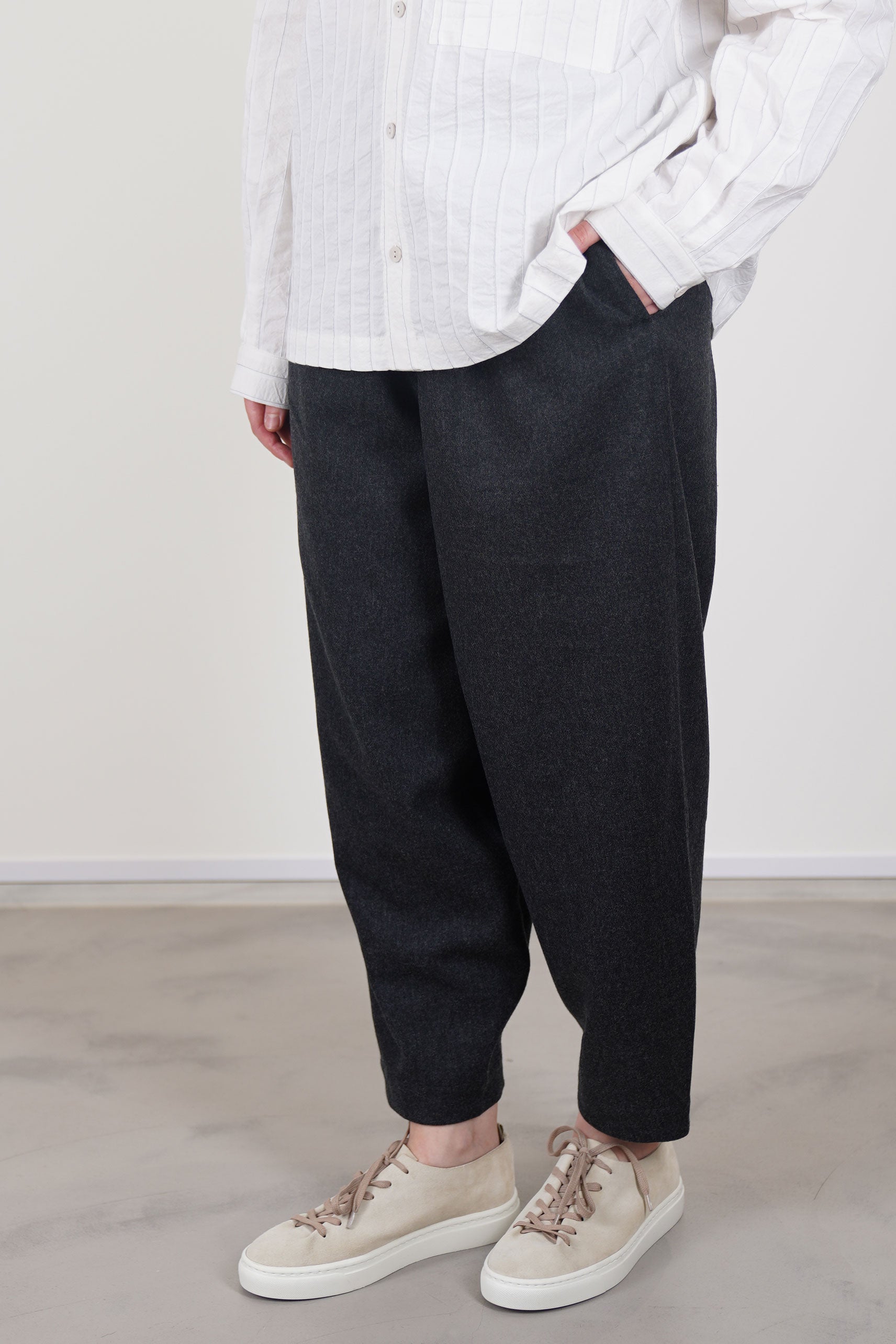 acrobat trousers wool charcoal