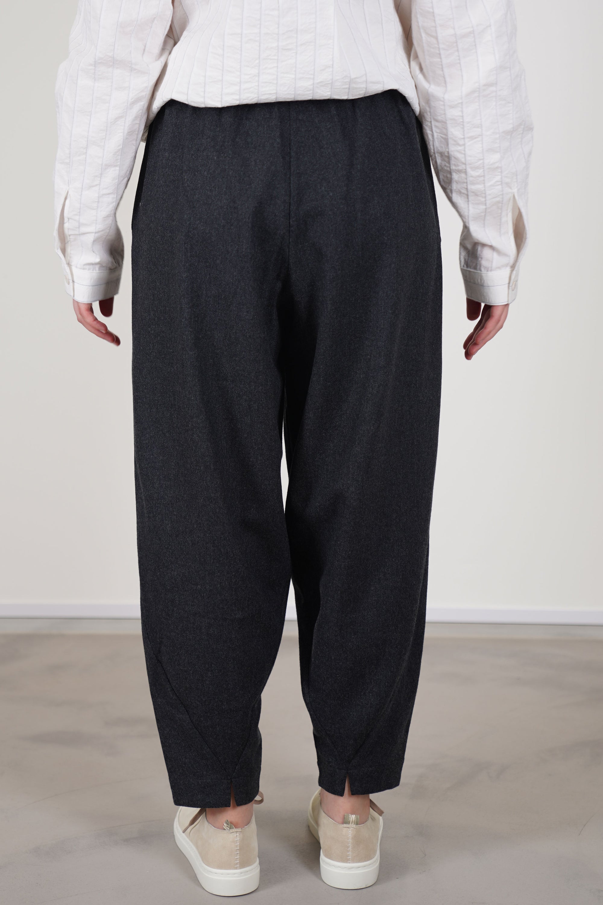 acrobat trousers wool charcoal