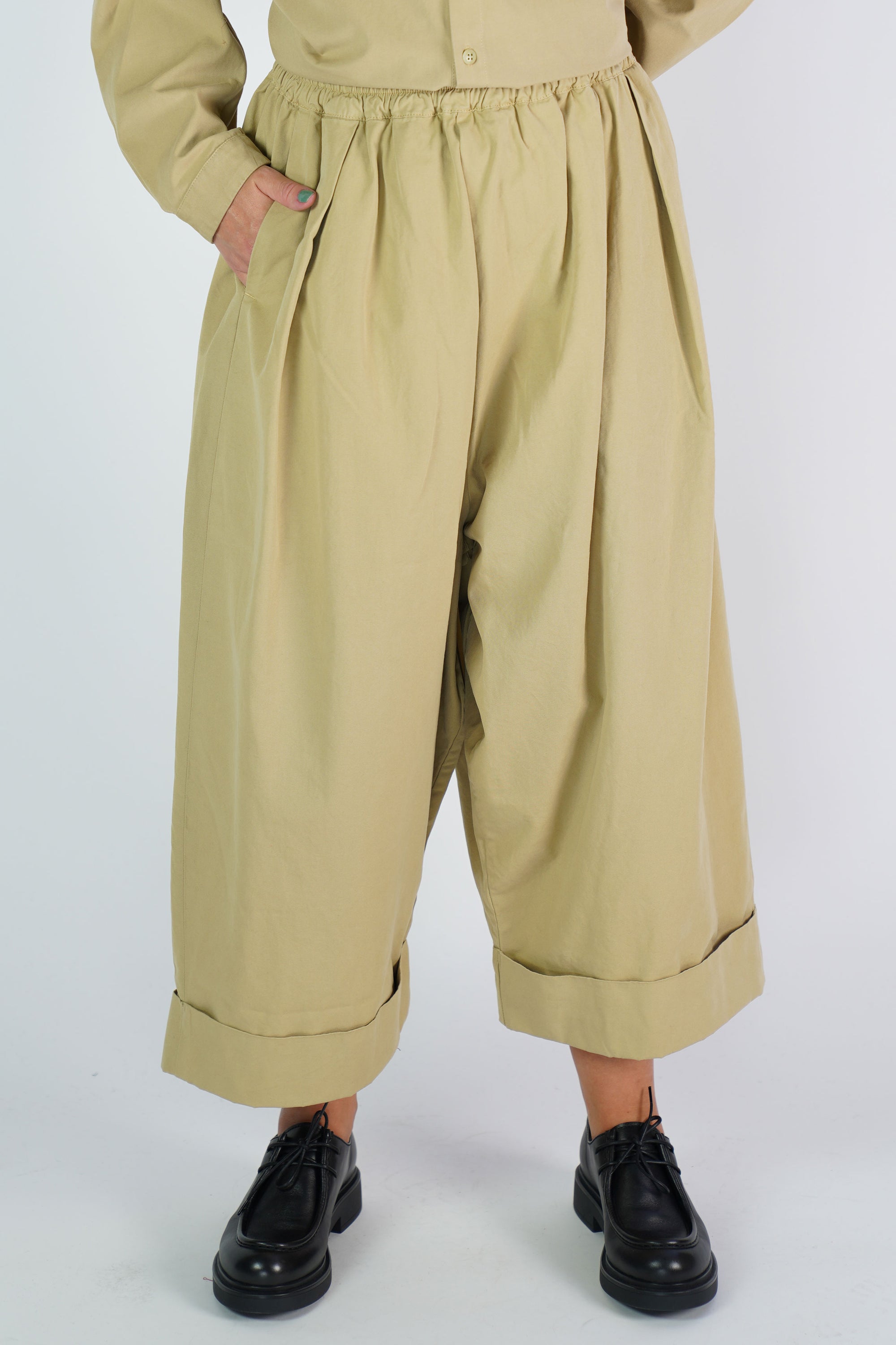 baker trousers sand