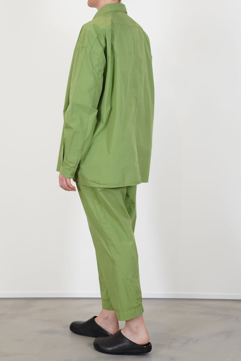back view of toogood draughtsman shirt poplin grass straight hemline and structural proportions