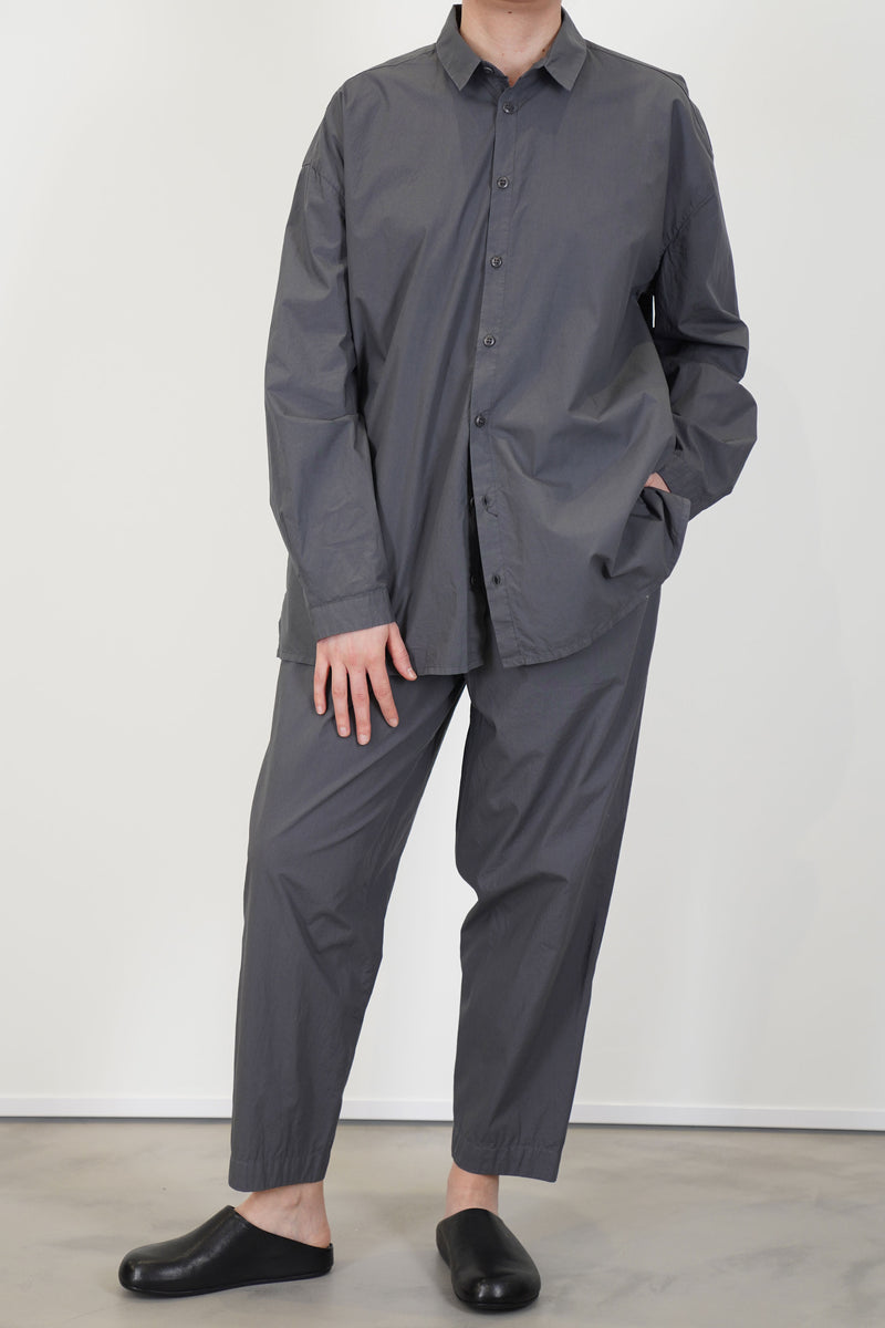 model wearingtoogood draughtsman shirt poplin pencil