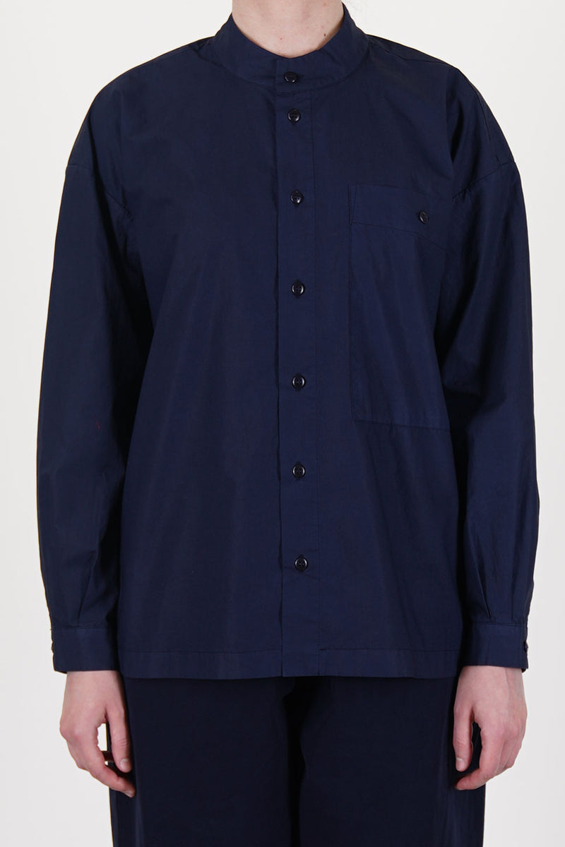 toogood physician shirt ink is made from lightweight poplin cotton and features a band collar, button-front closure