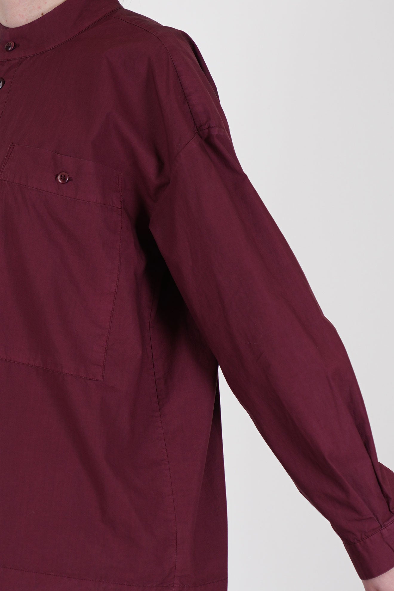 Close-up of Toogood Physician Shirt chest pocket – button-fastened pocket on lightweight poplin cotton