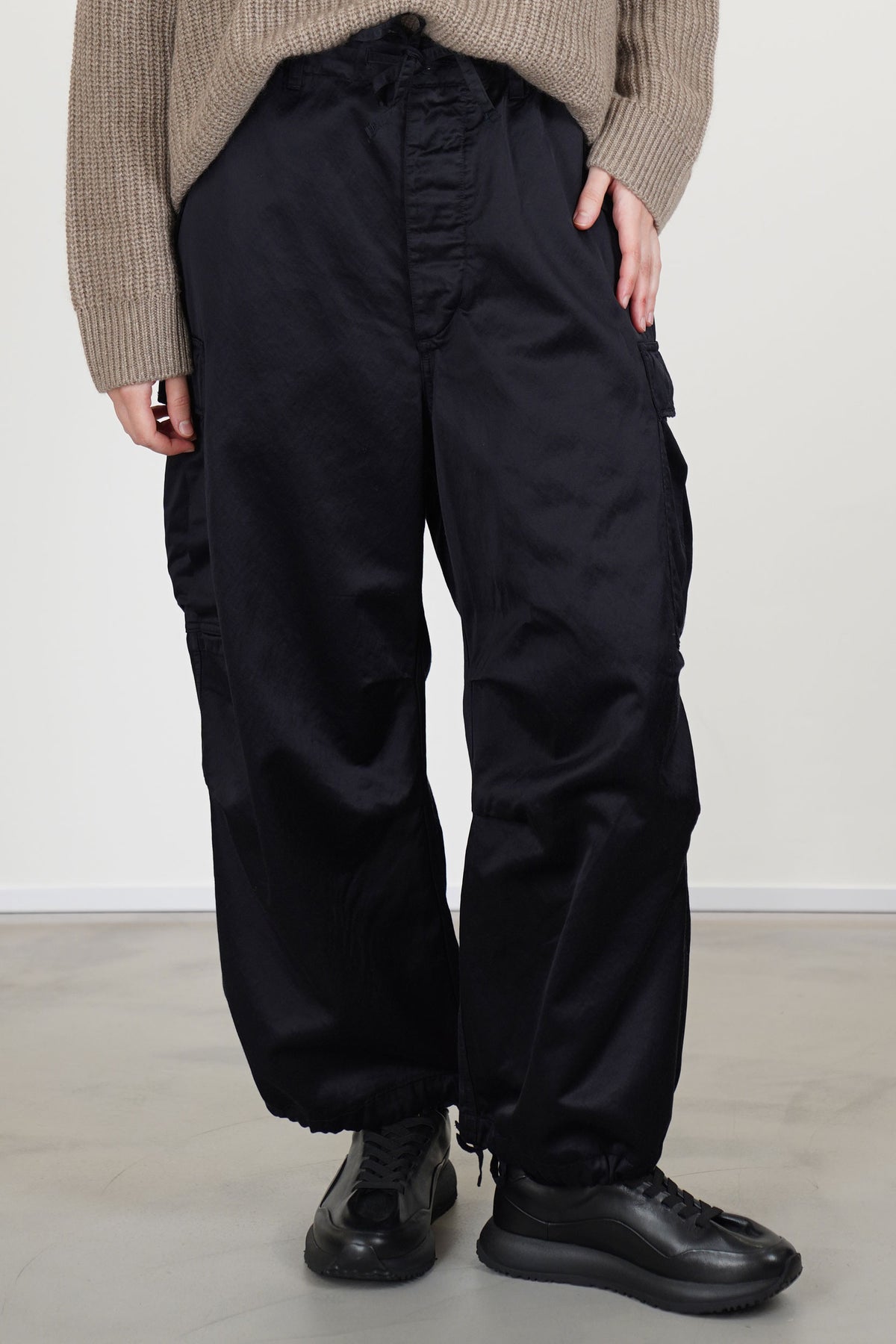 6 pocket baggy pants grayish navy