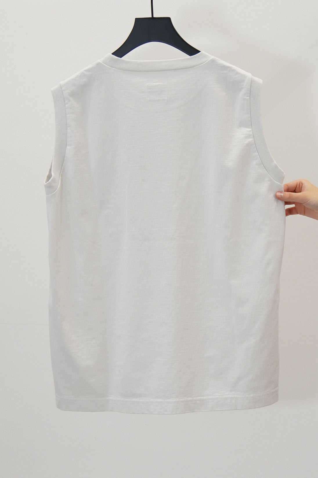 lm42xc12 sleeveless big pocket t-shirt smoke white