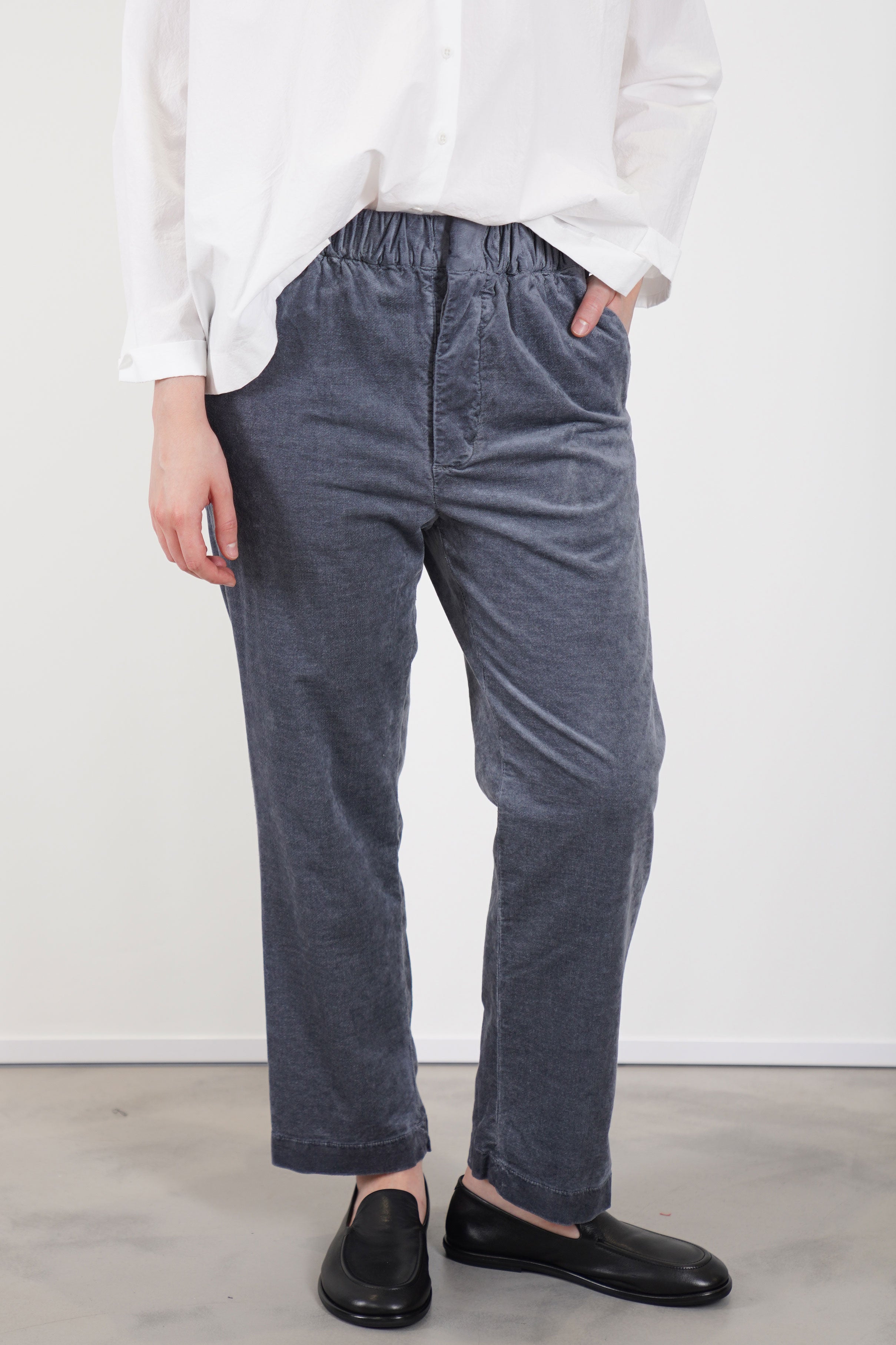 narrow easy trousers velvet blue grey tm41ap04