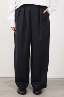 2 in-pleat baggy pants wool charcoal ym43kp03