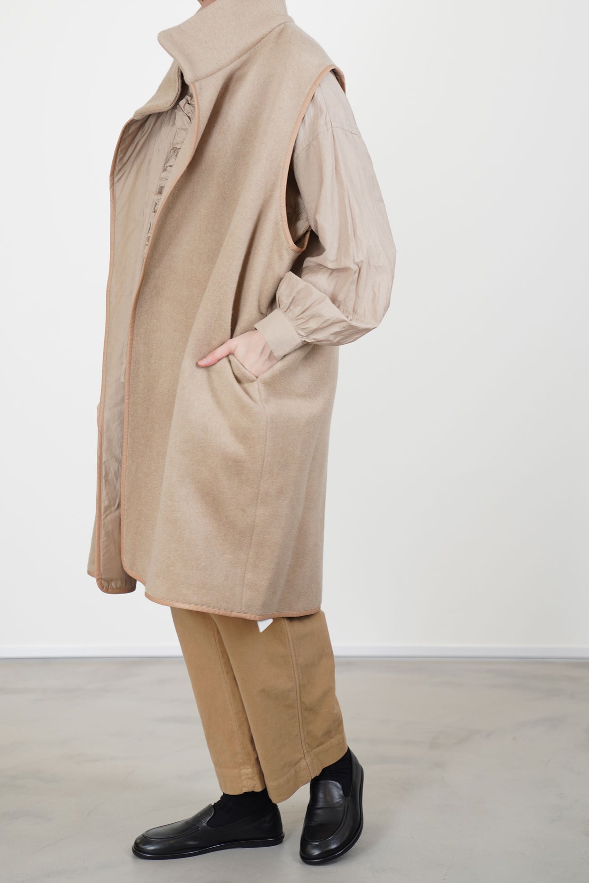 high neck cashmere gilet coat camel