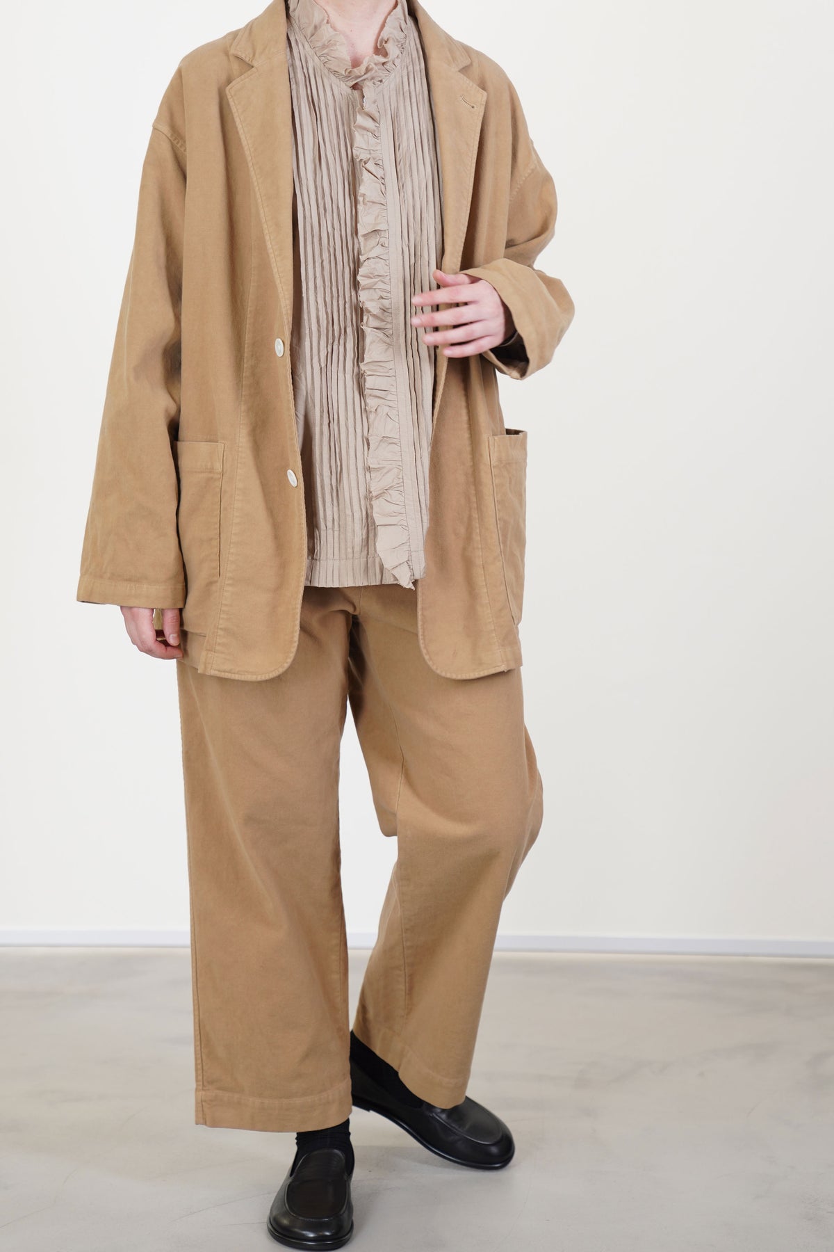oversize work jacket camel