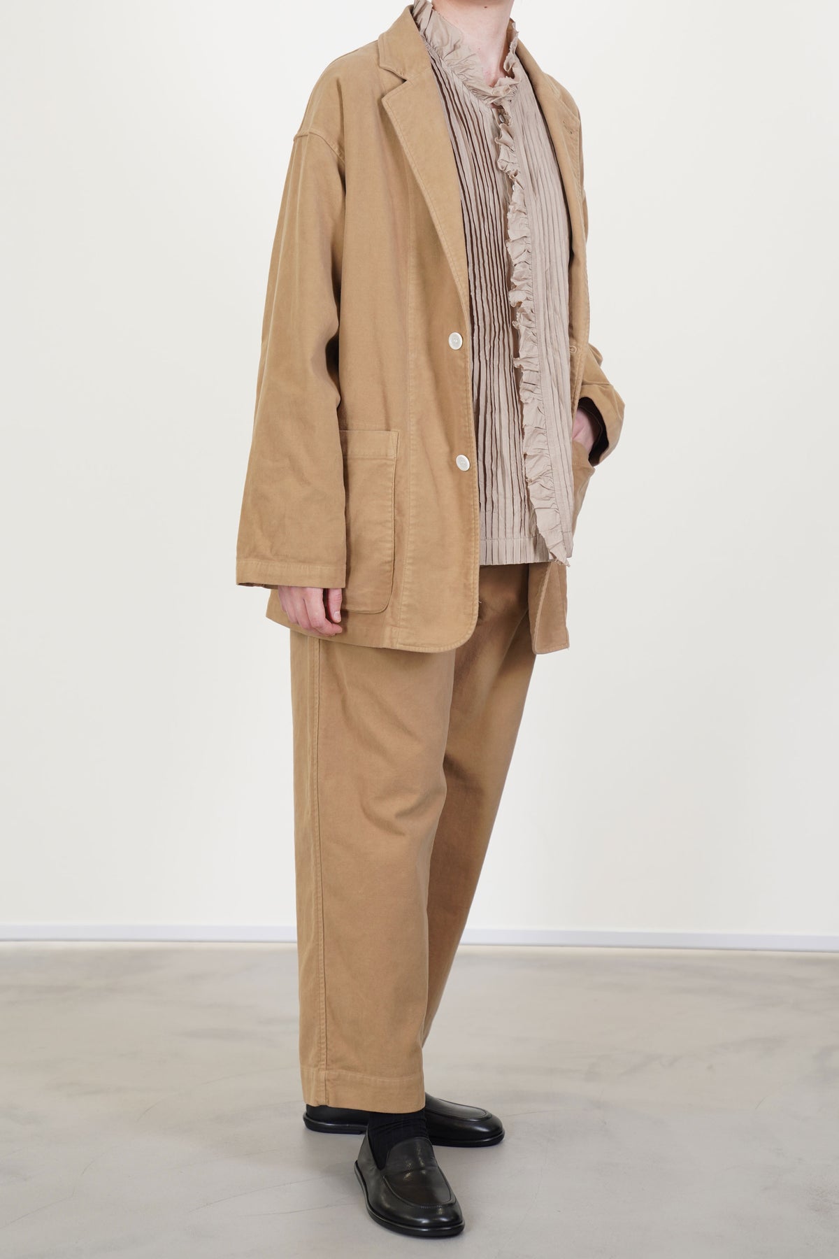 oversize work jacket camel