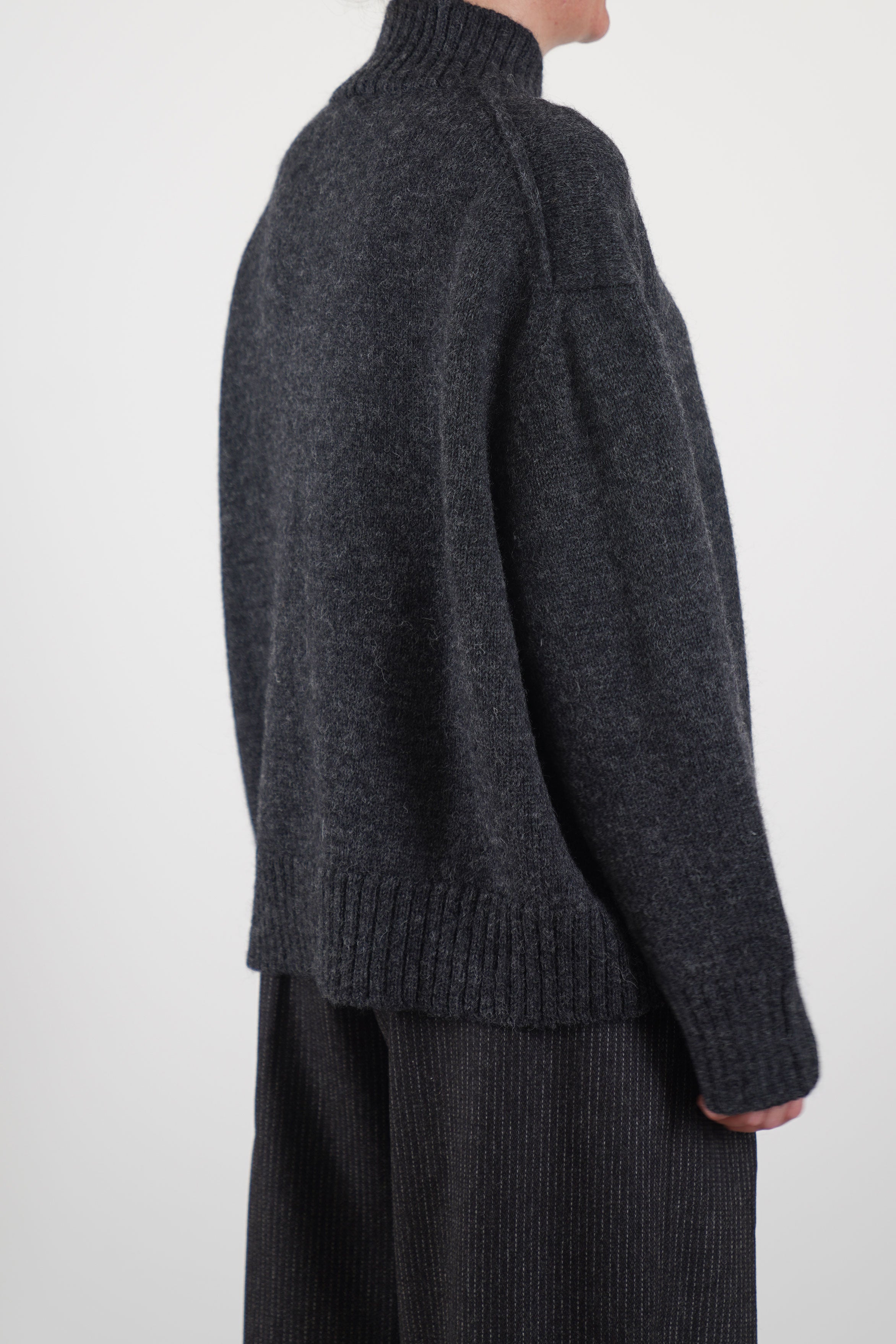 wd-10-cr krefeld jumper wool charcoal