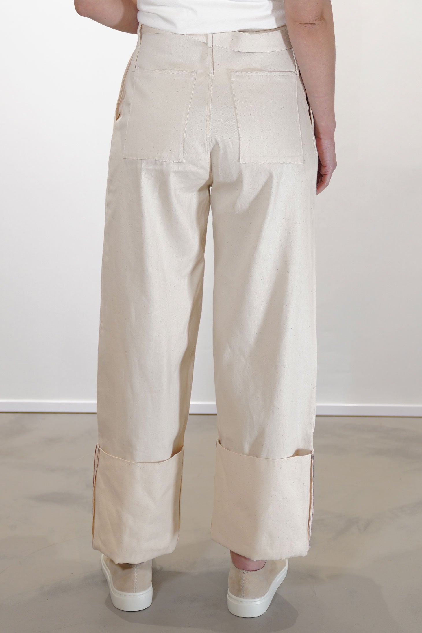 wd-099-al fold up jean alabaster
