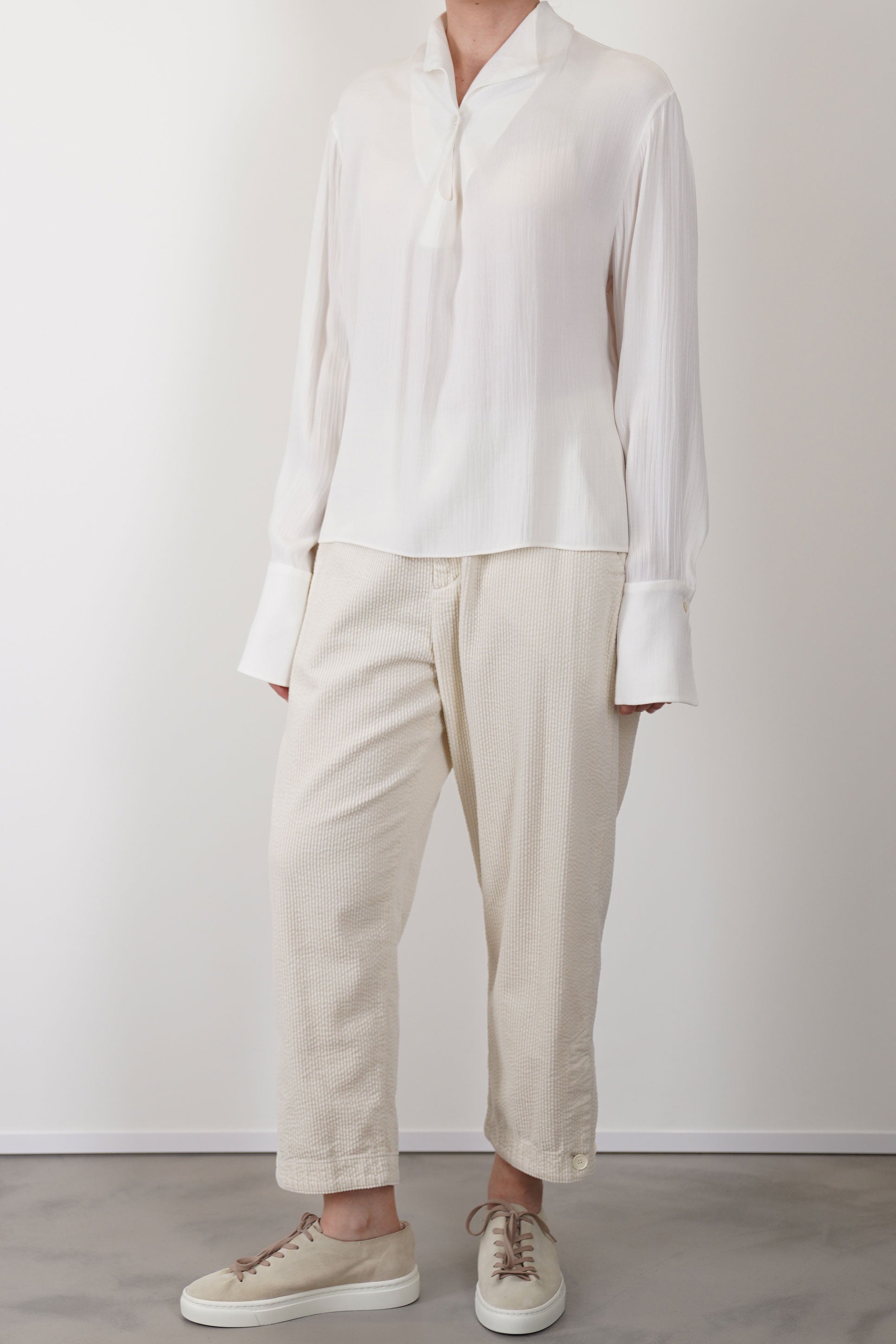 wd-113-bo joyce shirt silk bone