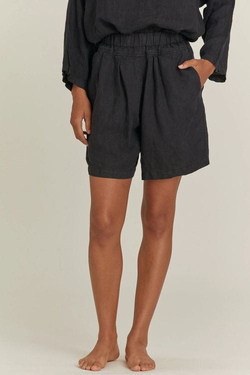 Carpenter Shorts Linen Black by Black Crane-XS