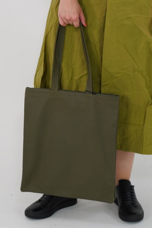 N° 384 Leather Double Tote Bag Green Tea by Isaac Reina