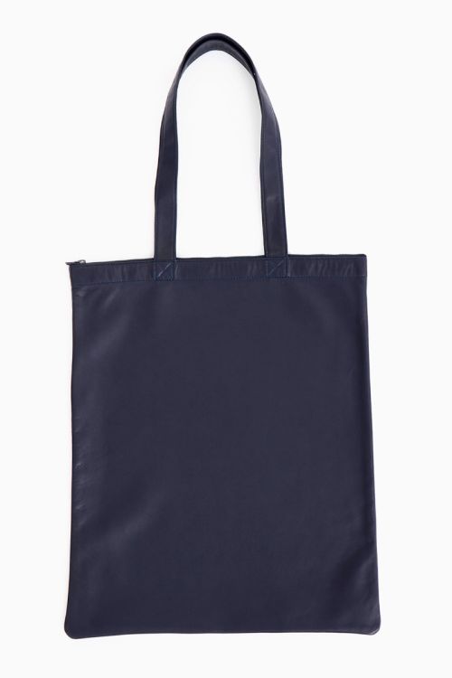 N° 1047 Ultra Soft Leather Tote Navy by Isaac Reina