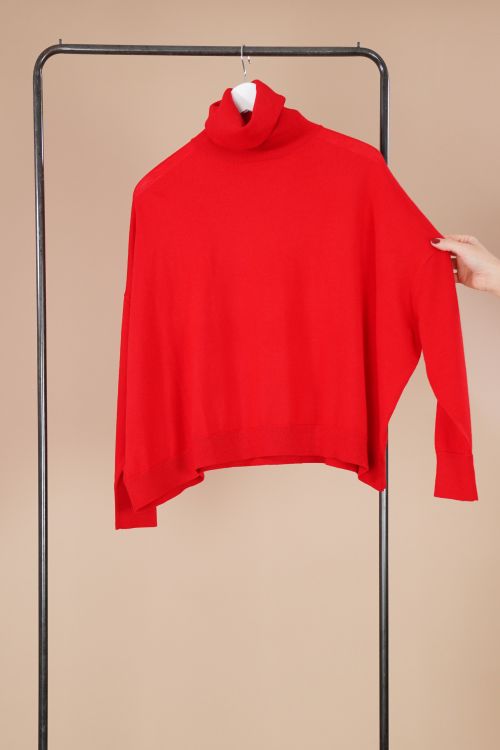 Fine Cashmere Cropped Turtleneck Pullover Radical Red by Manuelle Guibal-S