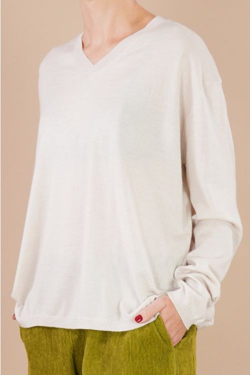 Fine Cashmere Oversized Pullover Wim Cloud by Manuelle Guibal