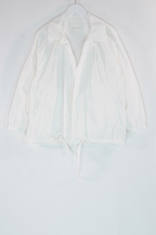 Buttonless Coach Jacket Mat White by Toujours-S