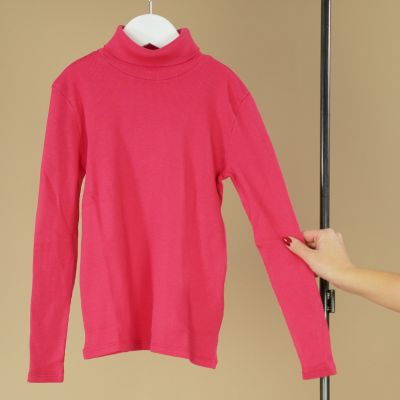 Ribbed Turtleneck Passion Berry by MAAN