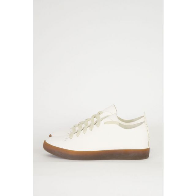 Latex Low Leather White by Feit