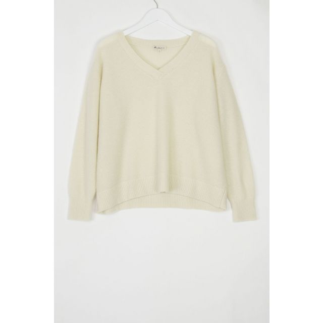 Cashmere V-Neck Pullover Coco by Manuelle Guibal